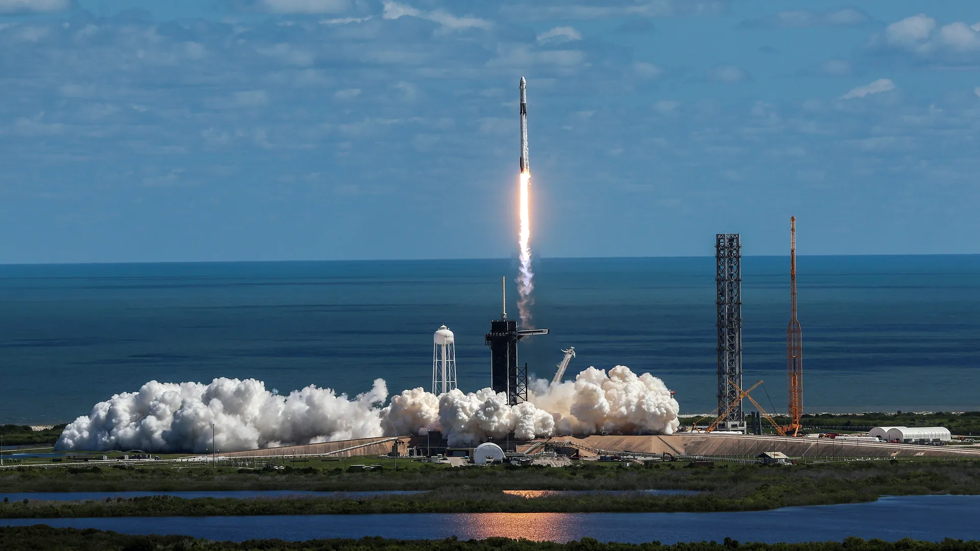 Lanzamiento de Falcon 9