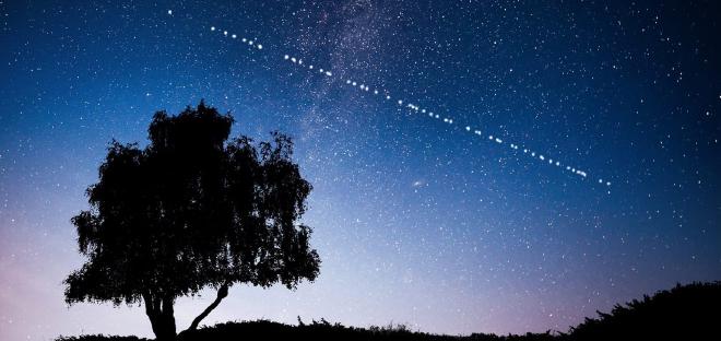 Tren de satélites Starlink recién lanzados